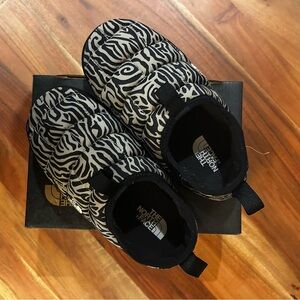 The North Face Kids Zebra Thermoball Slippers - Size 2